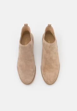 Pier One Leather - Korte Laarzen - Beige -Pier One 8718cb0cf7174c30b59d6ebeaa25e8de