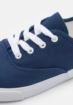Pier One Unisex - Sneakers Laag - Dark Blue -Pier One c156b422cd1047d18493b07344db01a9