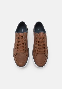 Pier One Unisex - Sneakers Laag - 708 -Pier One df61dc64b24a45e0b6b8277d8c9bf02b