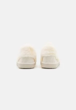 Pier One Pantoffels - White -Pier One e95c473c042849e39cad888ba96babb2